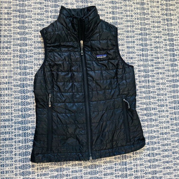 Patagonia Nano Puff Vest Sz Sm - Picture 3 of 6
